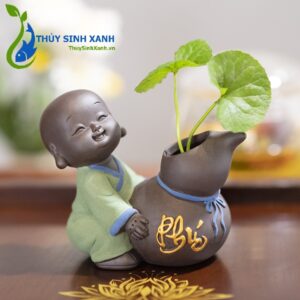 Tượng chú tiểu chữ phúc